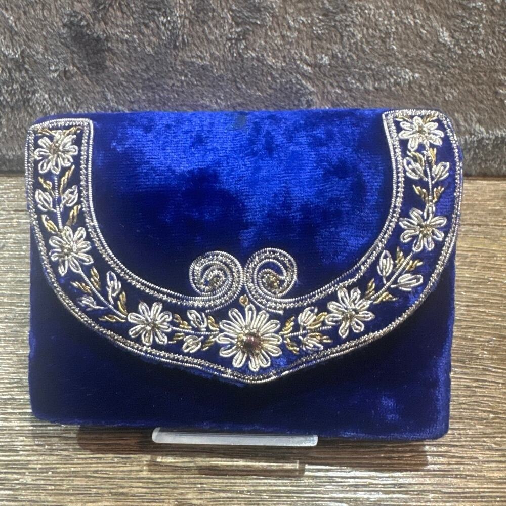 True Vintage x 1970’s Parekh Bros. Royal Blue/Metallic Thread Embroidery Clutch